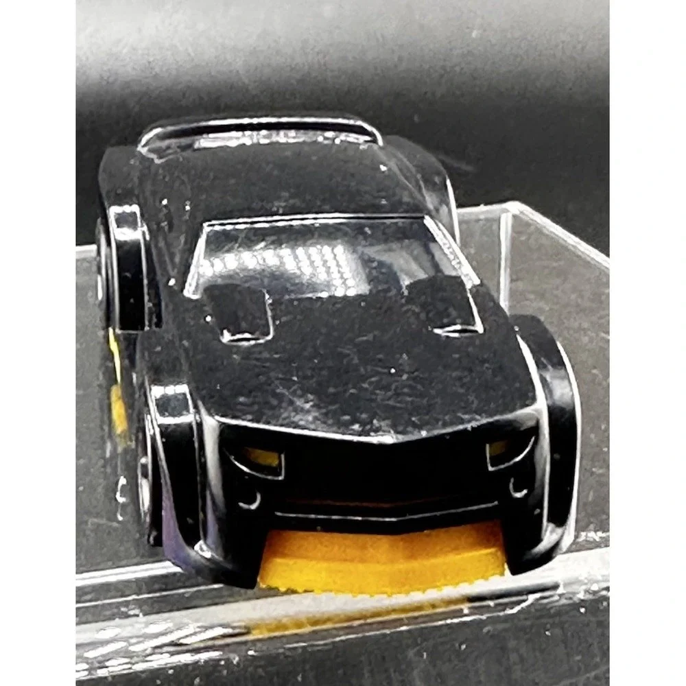 Hot Wheels CAT Jeff Burton NASCAR Race Car General Mills Cereal Box Prize READ